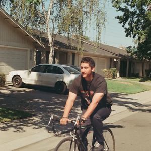 Meet your Posher, Christian